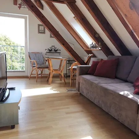 Weisses Roessl Schwalbennest *